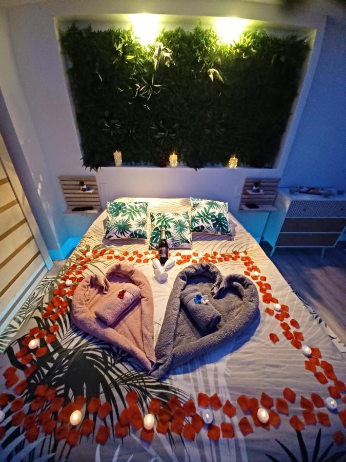 Hotel Gite Et Spa Au Secret Du Bonheur Pouilly-sur-Serre Esterno foto